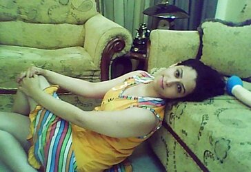 Syrian hoes