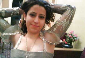 Syrian hoes