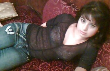 Syrian hoes