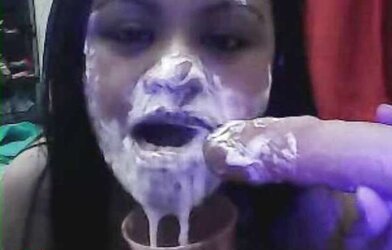 My thai pal muddy face display on ym