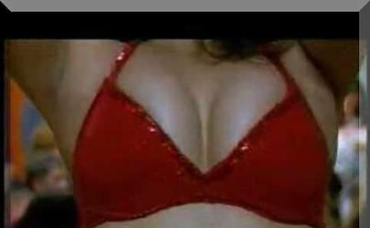 Hafsia Herzi (non-porn)