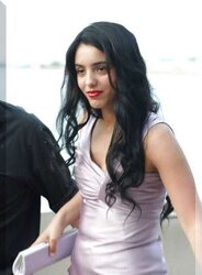 Hafsia Herzi (non-porn)