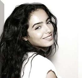 Hafsia Herzi (non-porn)