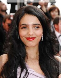 Hafsia Herzi (non-porn)
