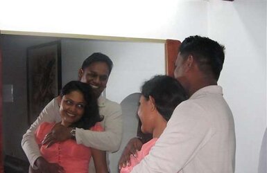 Srilankan wedding duo
