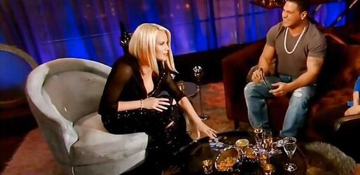 Jenny McCarthy mega bevy