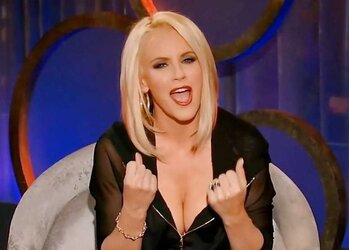 Jenny McCarthy mega bevy