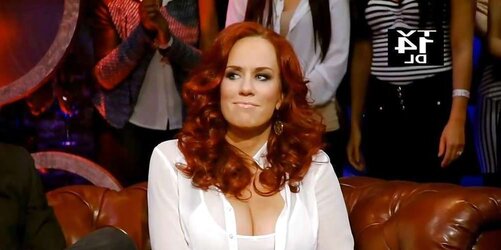Jenny McCarthy mega bevy