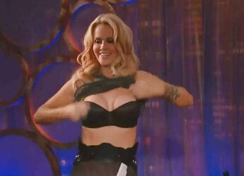 Jenny McCarthy mega bevy