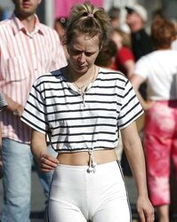 Popular ! camel toe ! pusy