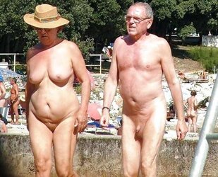 Nude beach ten.