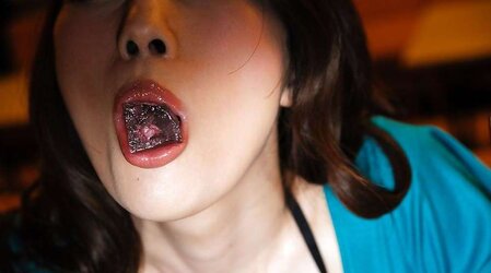 JULIA - 05 Luxurious Japanese pornographic star