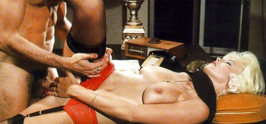 Blondie Seka smashing her manager in the office