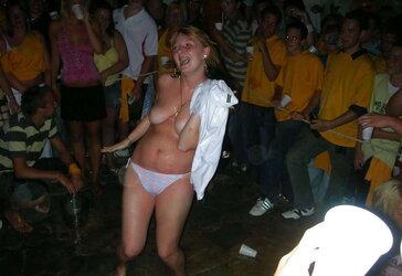 Fledgling Teenager Titties Pictures