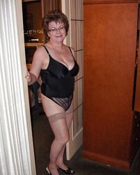 Super Hot Grannys