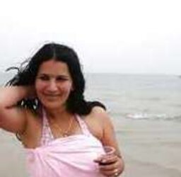 Tamil super-steamy aunty