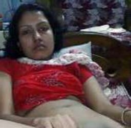 Tamil super-steamy aunty
