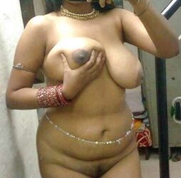 Tamil super-steamy aunty