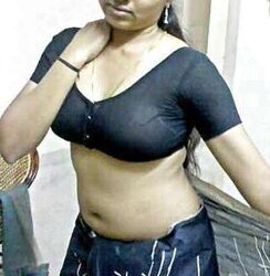 Tamil super-steamy aunty