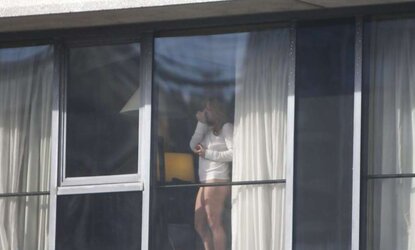 Window voyeur