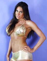 Flawless Latina Mama