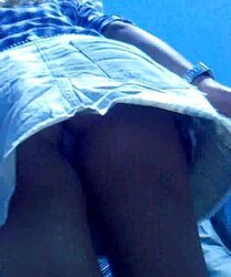 Etek alti upskirt