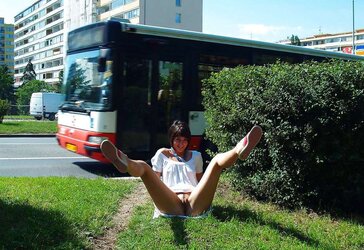 INEXPERIENCED CUTIE TEENAGER STRIPS ON THE STREET