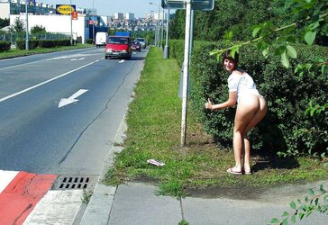 INEXPERIENCED CUTIE TEENAGER STRIPS ON THE STREET