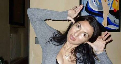 Elena ha tanta voglia di cazzo