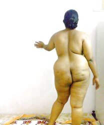 Desi Enormous bum-Bengali boro putki