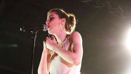 Lena Meyer-Landrut GEILES Unterhemd und Leopard-Rock