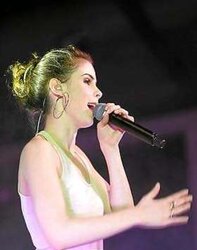 Lena Meyer-Landrut GEILES Unterhemd und Leopard-Rock