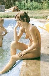 Nudists Naturists Public Outdoor Demonstrate