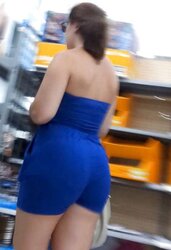 Saucy BOOTY MUMMY Latina in JUMPSUIT voyeur candid
