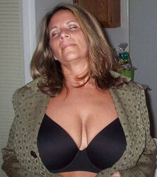 Ample bra-stuffers in hooter-sling