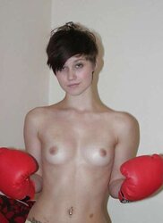 Boxing Bi-Otches