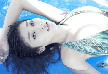 Japanese Bathing Suit Stunners-Mikie Hara (four)