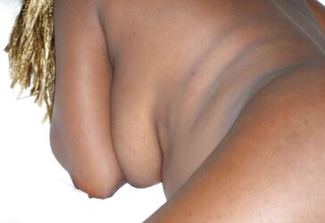 SUPER-SEXY DOLLS FROM GHANA