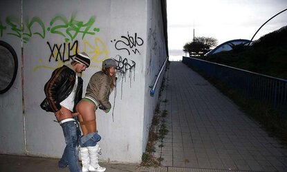 RAILWAY THE PLACE WONDERFUL MATURE MUMMY DOGGING TO SPUNK