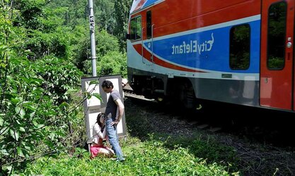RAILWAY THE PLACE WONDERFUL MATURE MUMMY DOGGING TO SPUNK