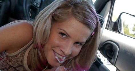 Chloes Facial Cumshot Ladies