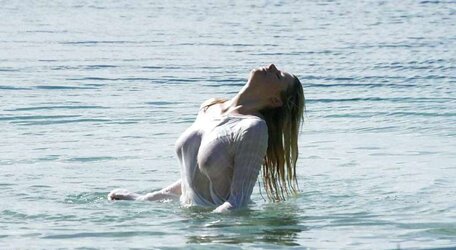 CELEBS - SUPER-FUCKING-HOT AND UBER-SEXY IV