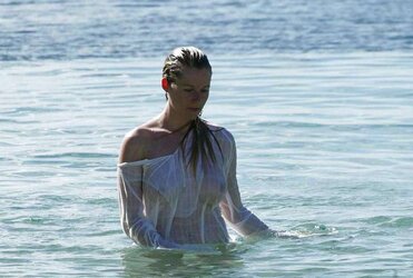 CELEBS - SUPER-FUCKING-HOT AND UBER-SEXY IV