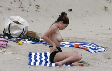 CELEBS - SUPER-FUCKING-HOT AND UBER-SEXY IV