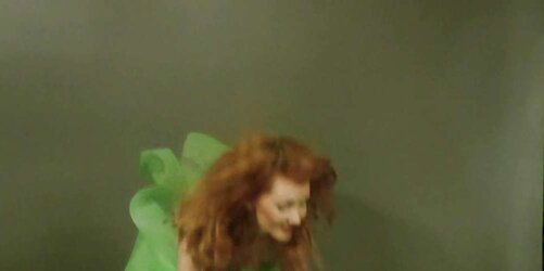 Redhead lean Lisa popping balloons