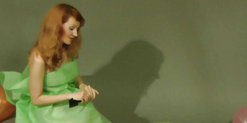 Redhead lean Lisa popping balloons