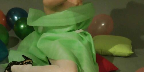 Redhead lean Lisa popping balloons
