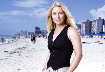 Emily Procter - Miamis light-haired CSI-Sweetie