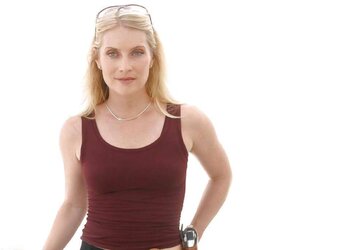 Emily Procter - Miamis light-haired CSI-Sweetie