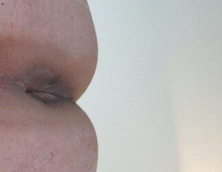 Amandas pink hole march